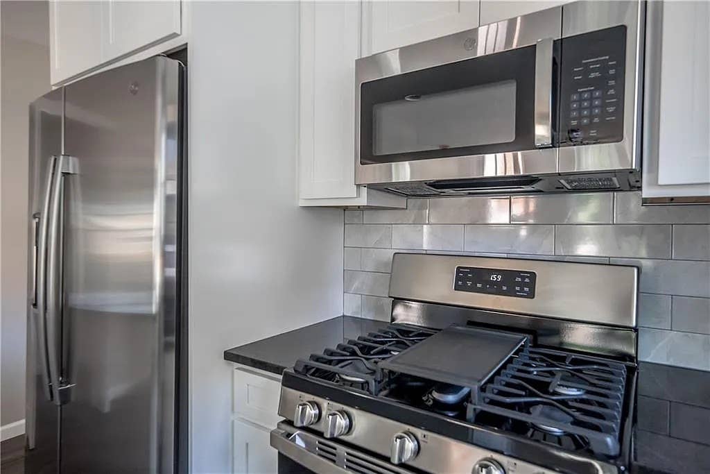 ✨$945 Room wt shrd Bath-Providence✨