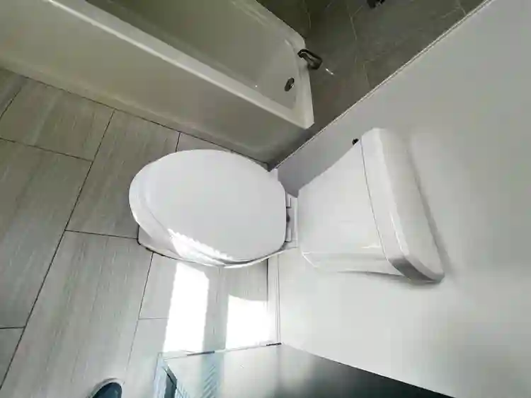 $1095 Room wt Pvt Bath- Providence
