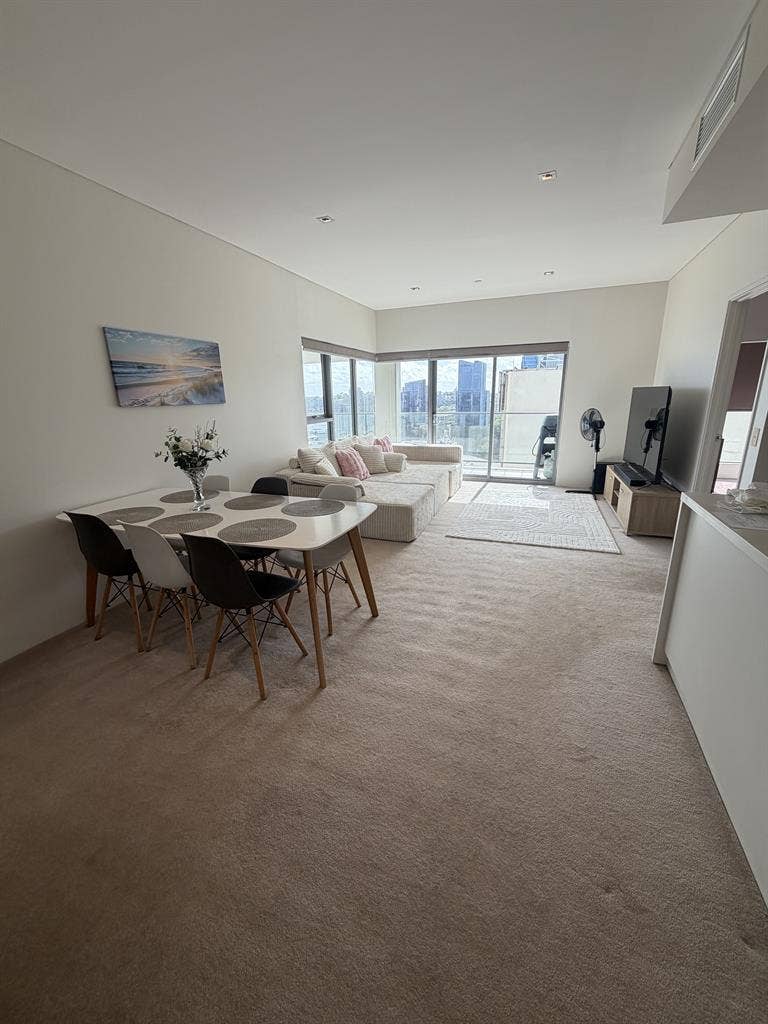 East Perth WA room available