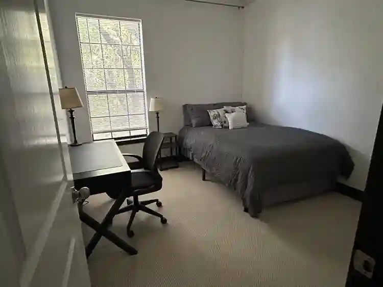 Furnished room in EaDo