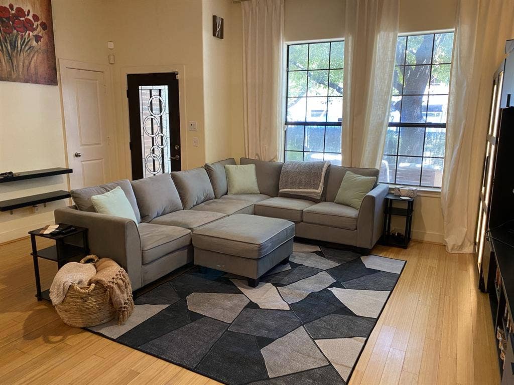 Furnished room in EaDo