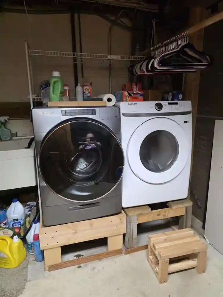 2BR basement furnished avail 11/1