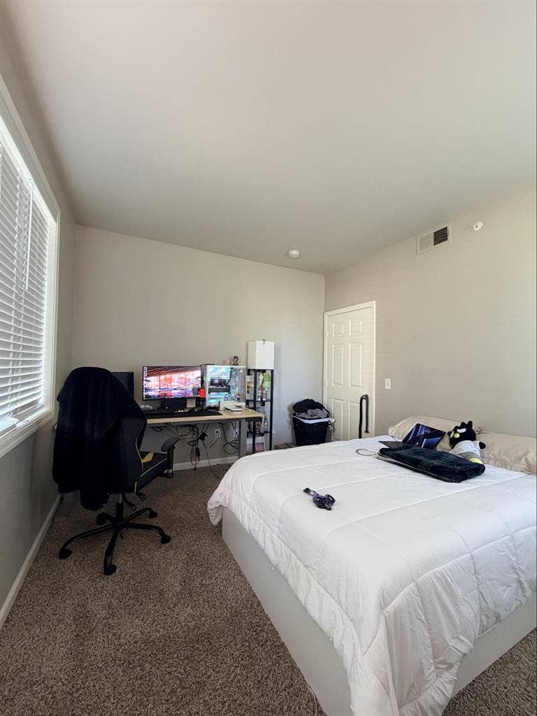Room for Rent $1200/Month