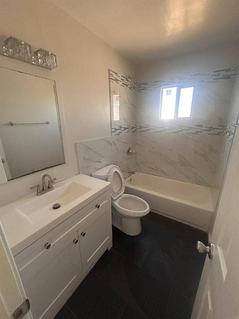 1 bed room for rent