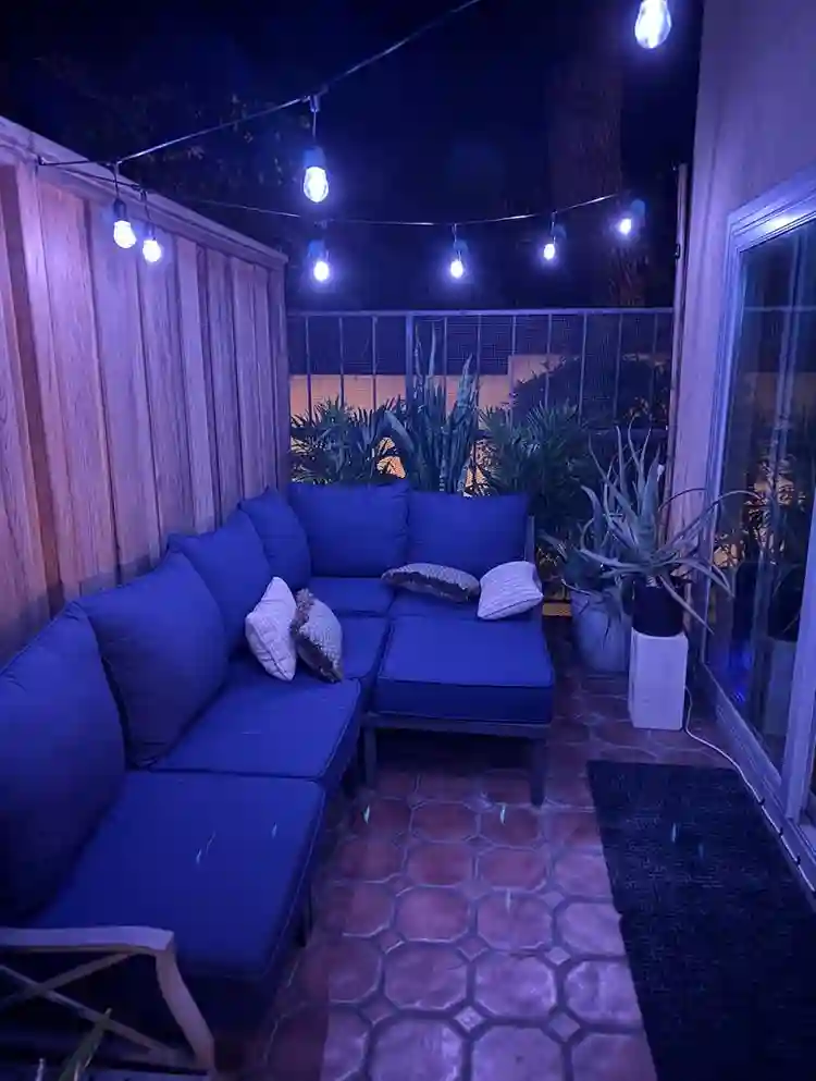 Cozy Room in Hollywood Hill Complex