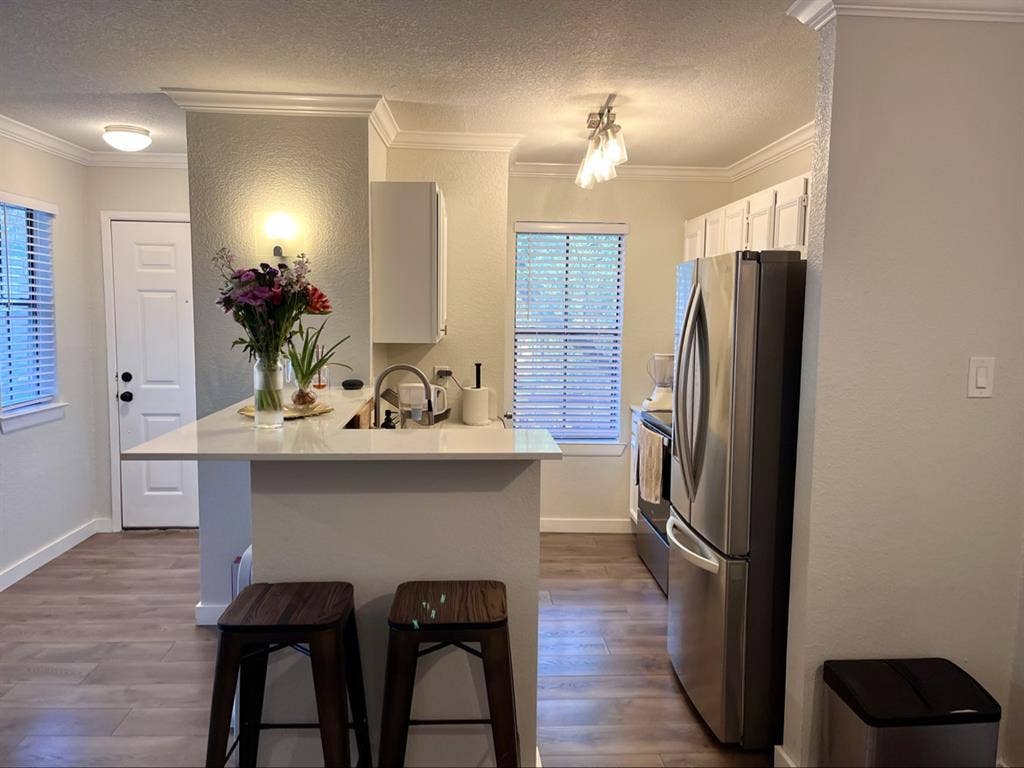 Furnished Room in East Riverside