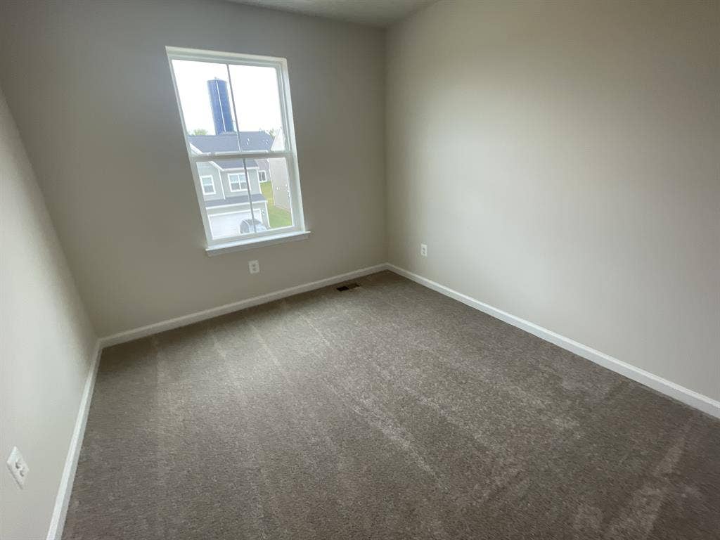 Room $850 uts included
