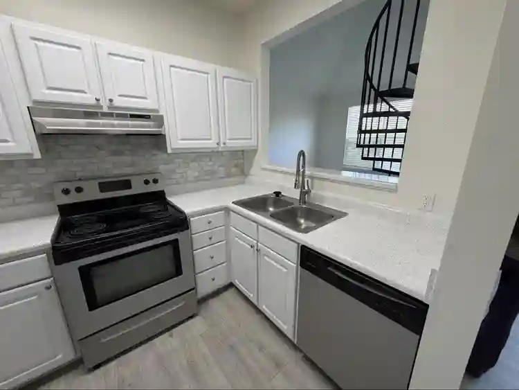 Two bedroom (room & loft) in Durham