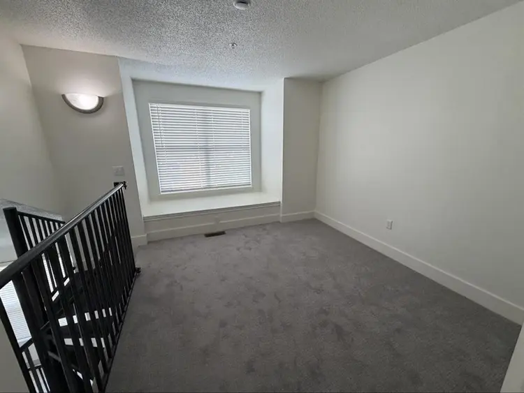 Two bedroom (room & loft) in Durham