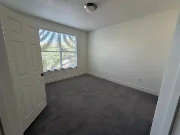 Two bedroom (room & loft) in Durham