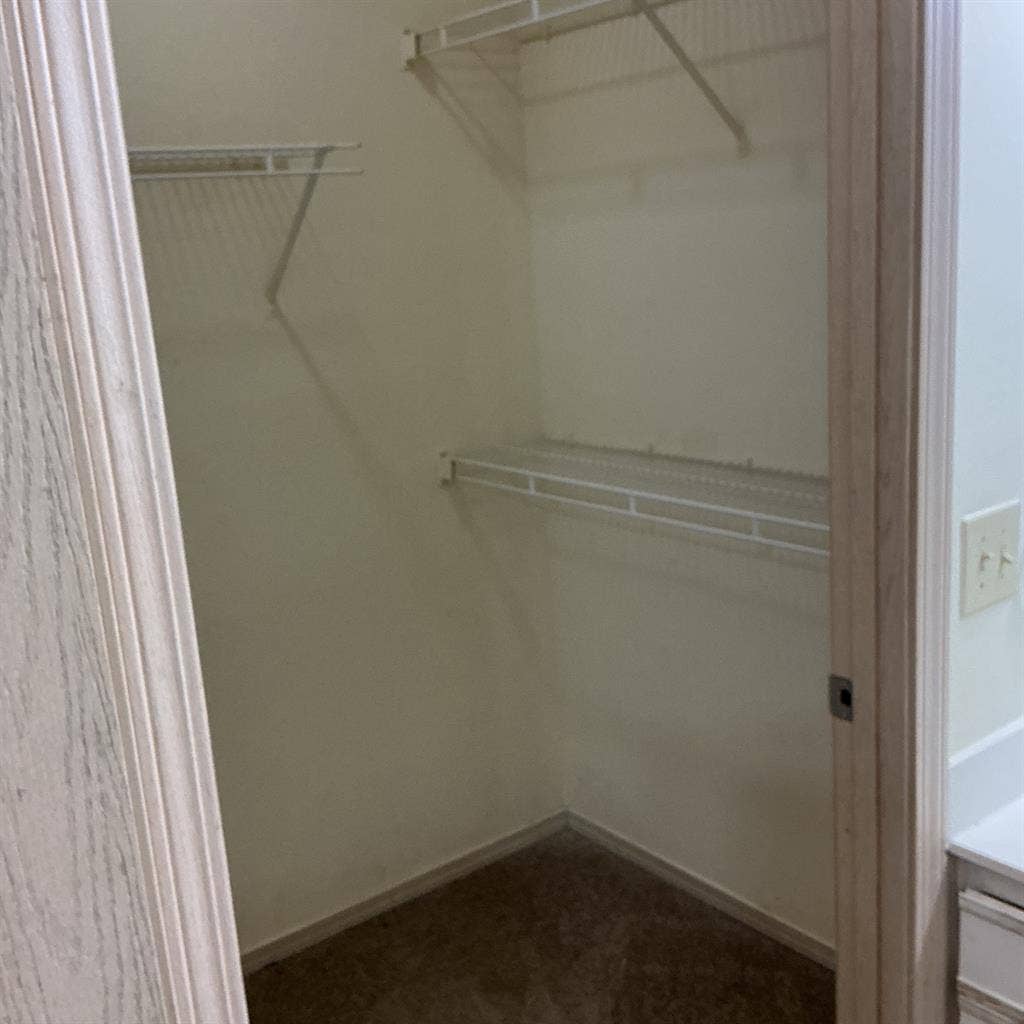 Quiet and serene - split expenses