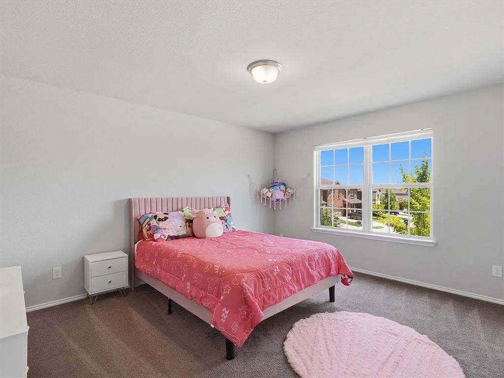 4 BR in Denton