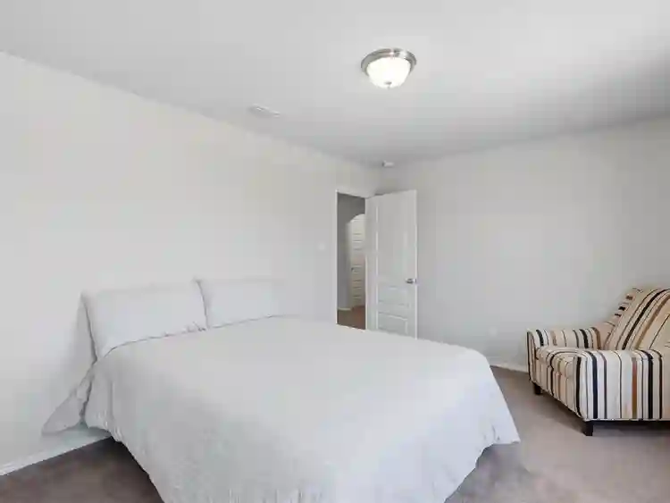 4 BR in Denton