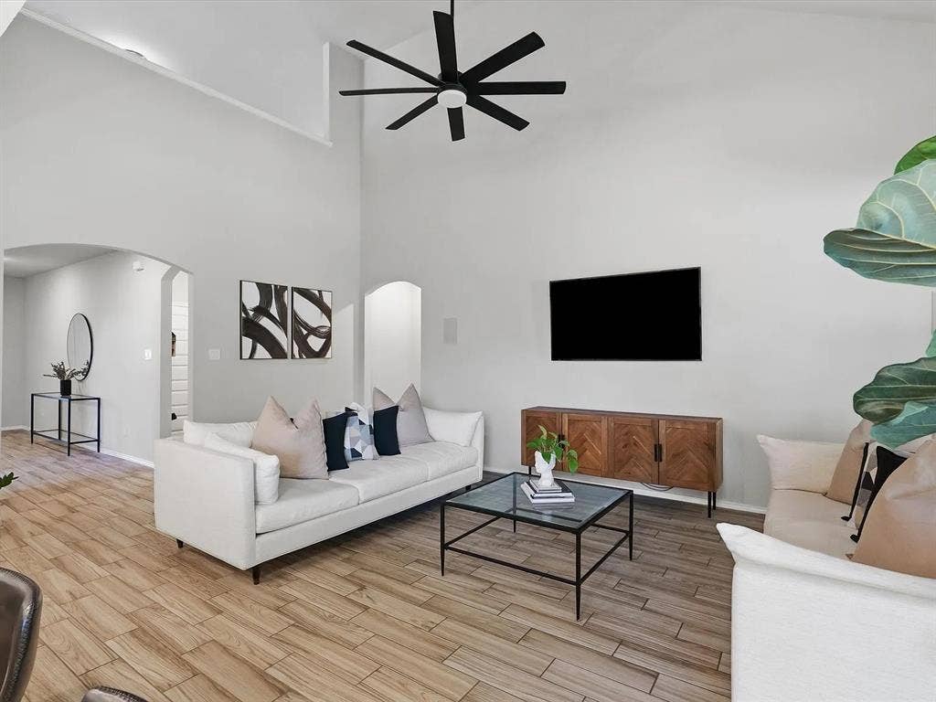 4 BR in Denton