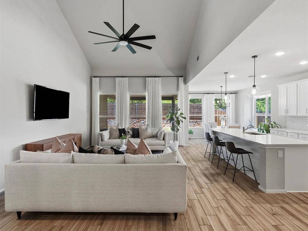 4 BR in Denton