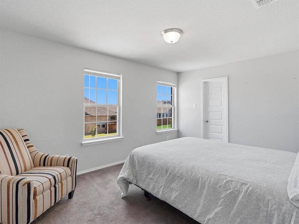 4 BR in Denton