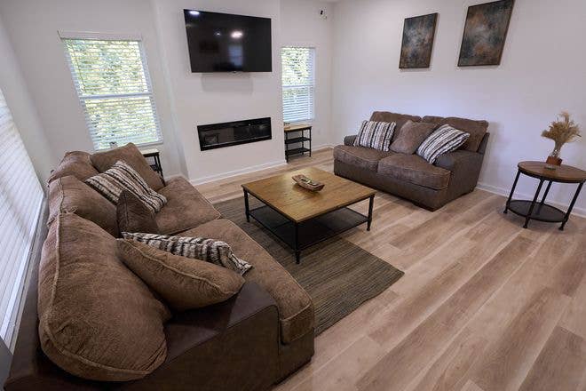 6 BR in Decatur