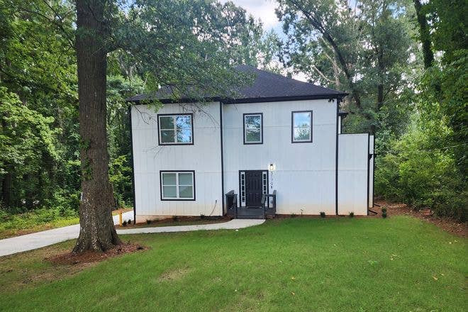 6 BR in Decatur