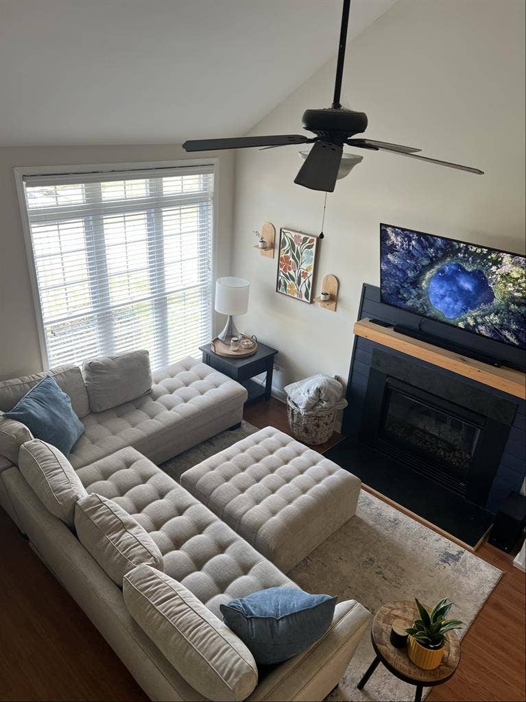 Room for rent in Lowell, NC