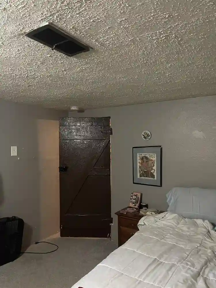 Private Room in Basement Unit
