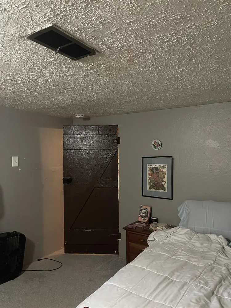 Private Room in Basement Unit