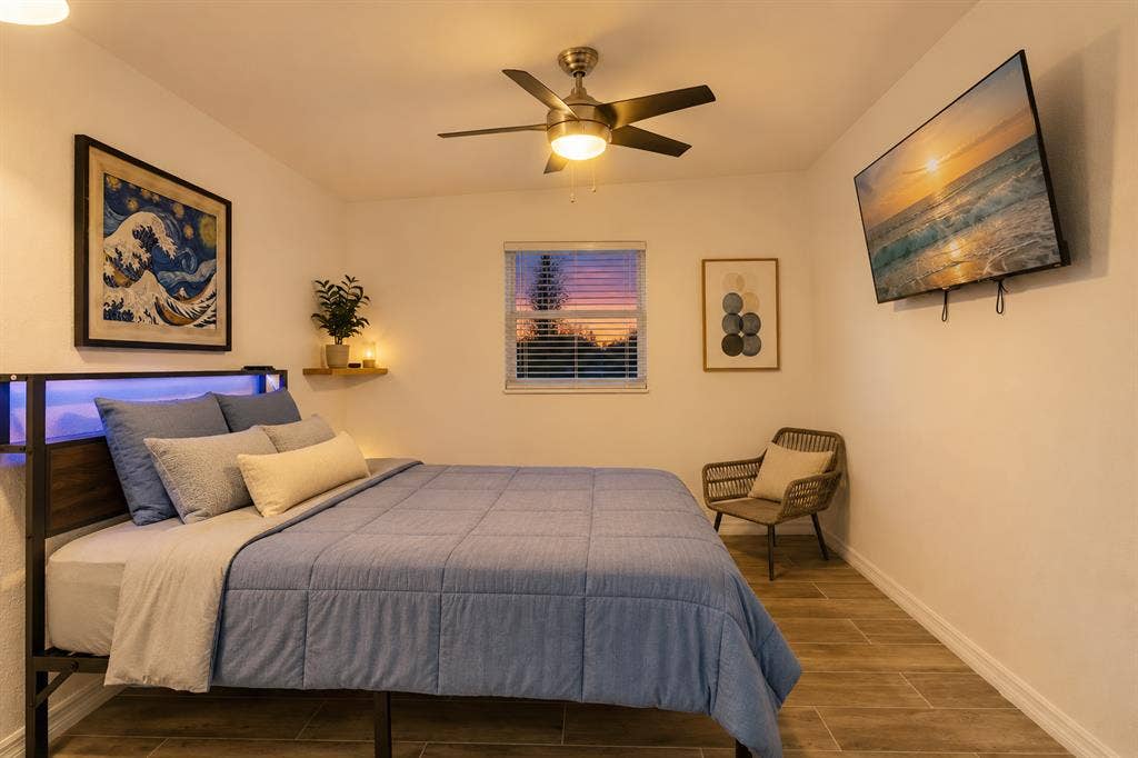 Furnished Private Room in Sarasota