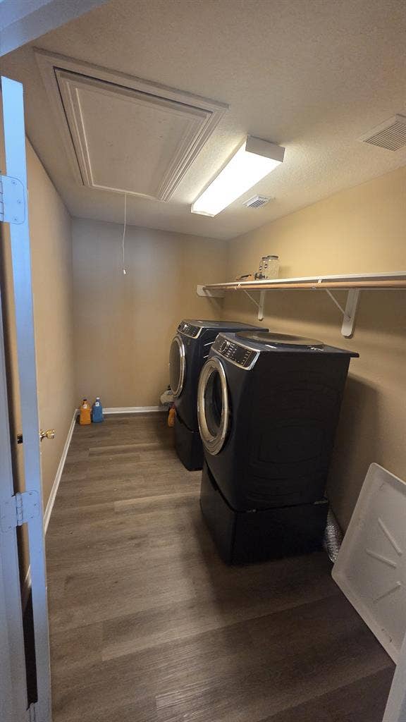 ROOMS AVAILABLE