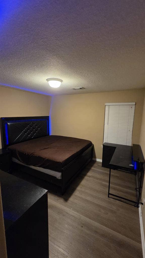 ROOMS AVAILABLE
