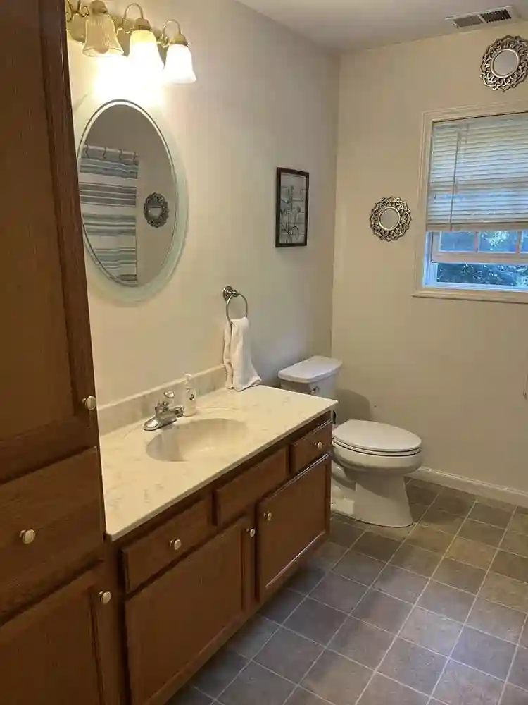 Private Bedroom & Bath, Kitchen