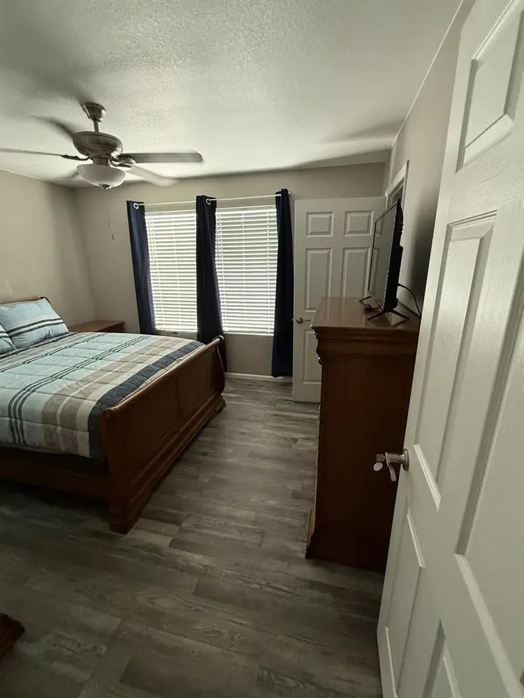 Single occupancy room for rent