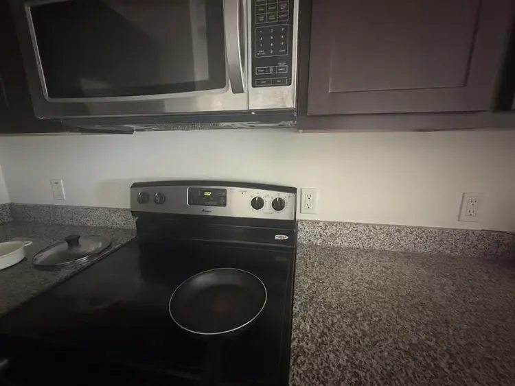 Spring 2027 Furnished Room | $600/m