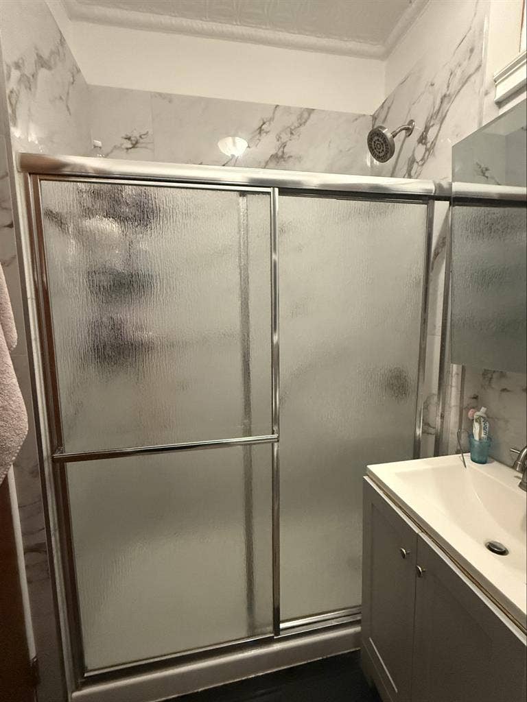 Room for rent in weehawkenn
