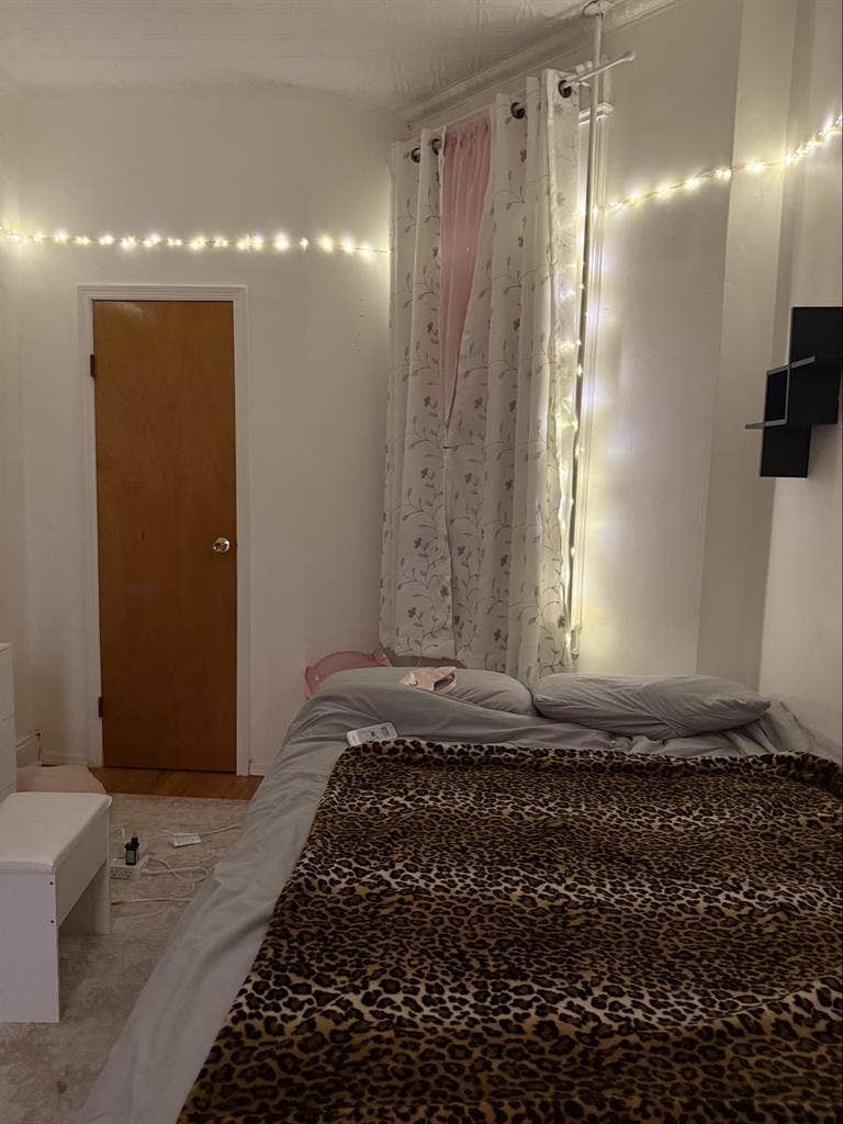 Room for rent in weehawkenn