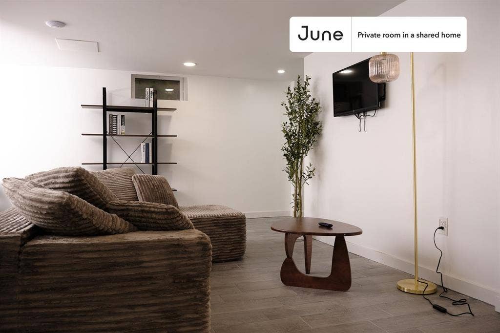 4 BR in New York City