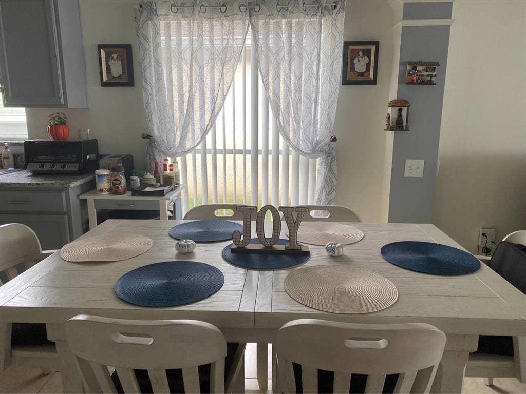 Nice room rental in Wesley Chapel