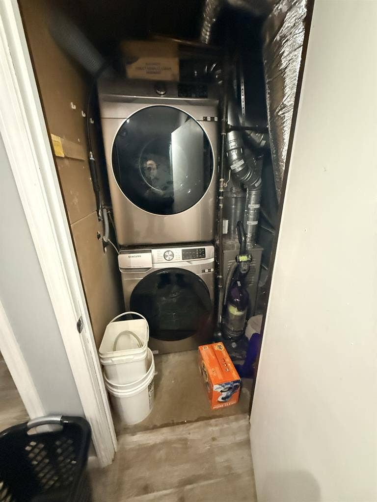 Private room w closet