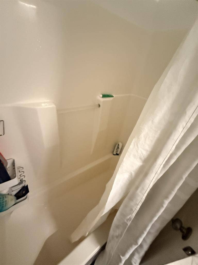 Private room w closet