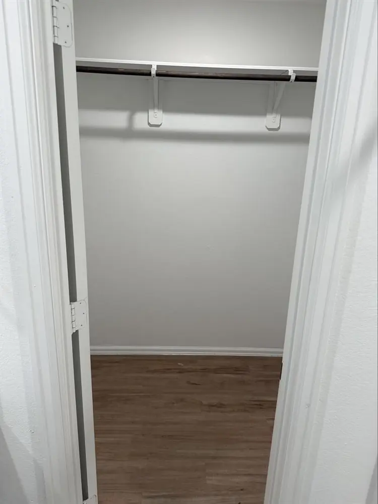 Master bedroom for rent