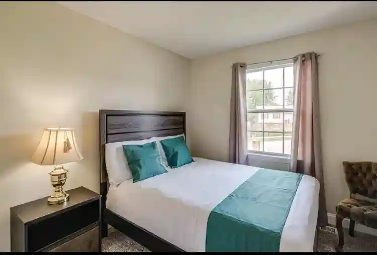 Fully Furnished Mid-term rental