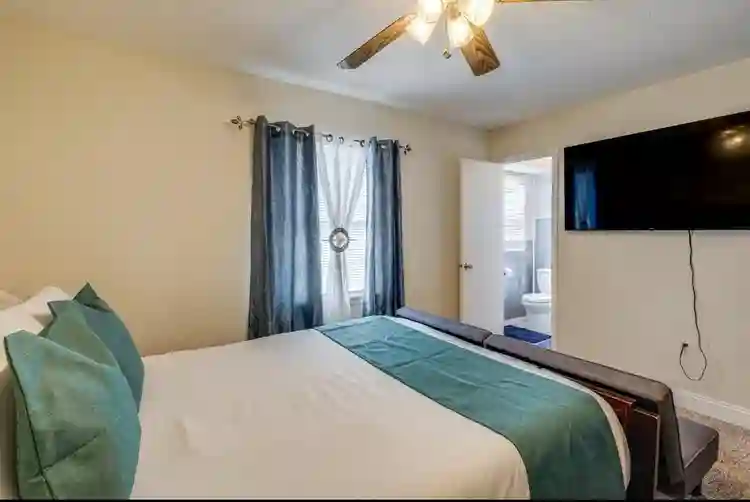 Fully Furnished Mid-term rental