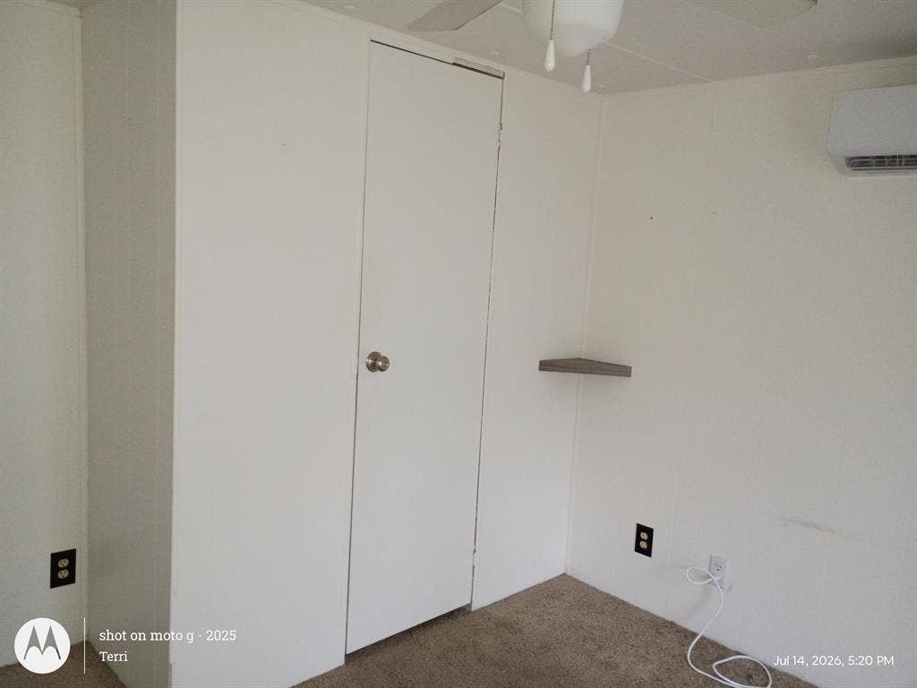 Roommate Wanted