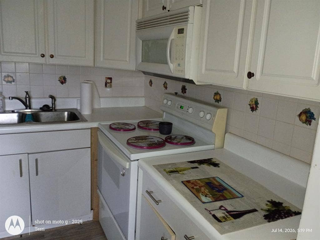 Roommate Wanted