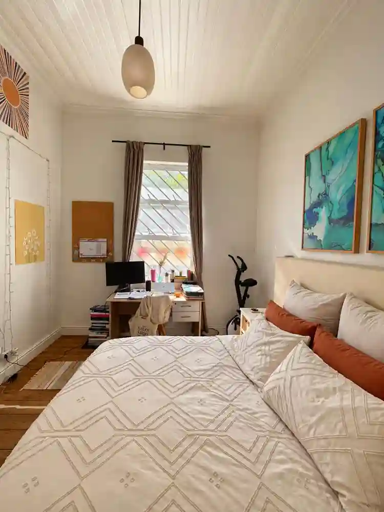 Private Room to Rent in House Share