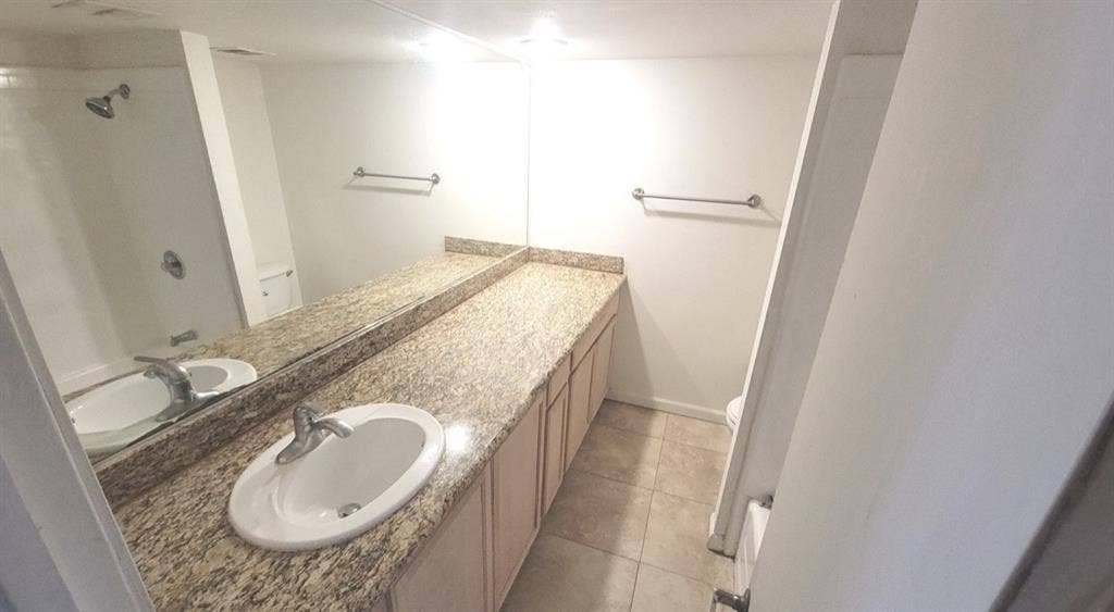 2 bed 1 ba condo available.