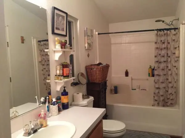 Master Suite with Living Room- Bath