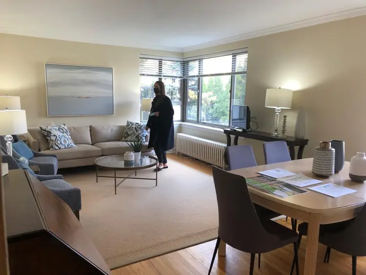 Room for rent midtown