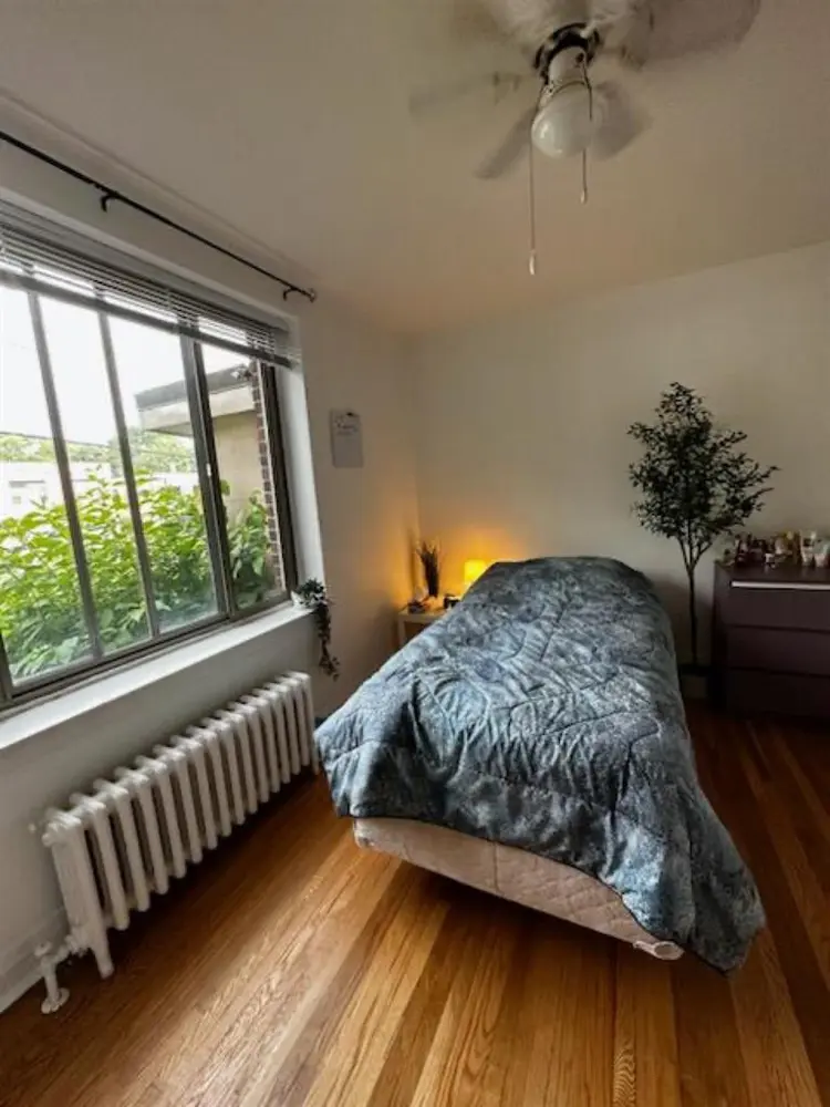 Room for rent midtown