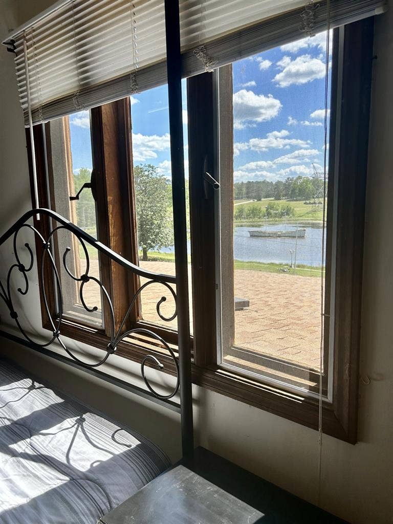 Private room and bathroom on lake