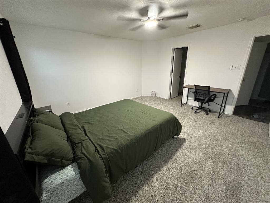 Katy Bedroom 4