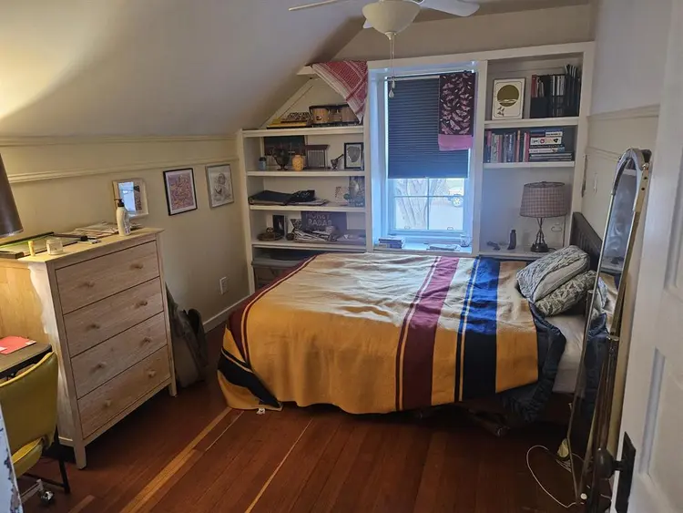 In search of like-minded roommate